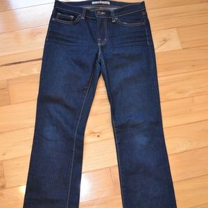 J brand jeans dark wash boot cut 27 cut 777